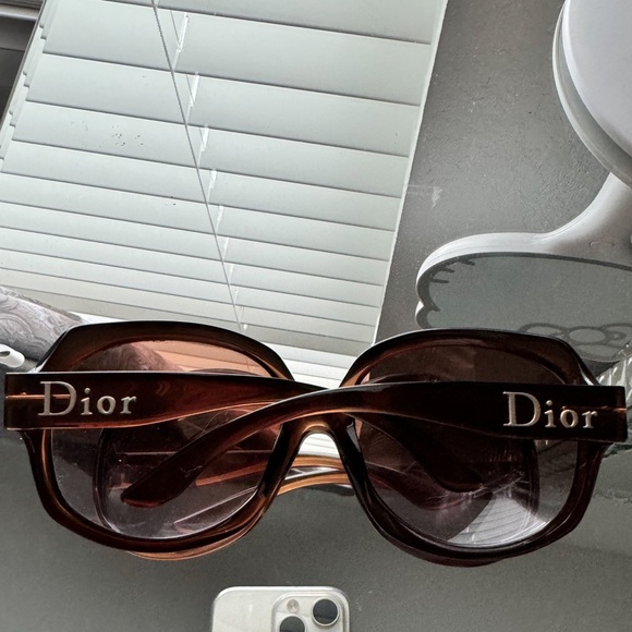 Dior Accessories - Dior Brown Gradient Oversized Square Sunglasses